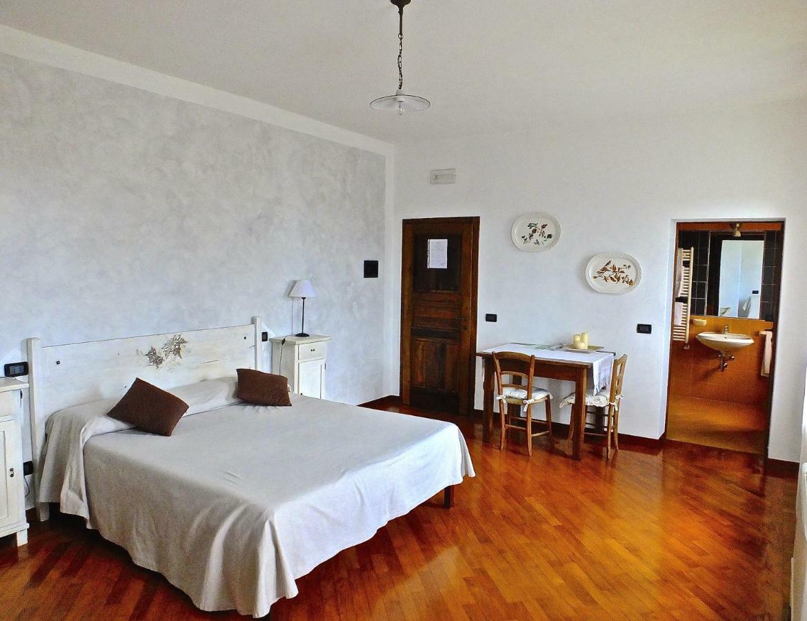 Agriturismo Sant'Uberto Болгери Экстерьер фото